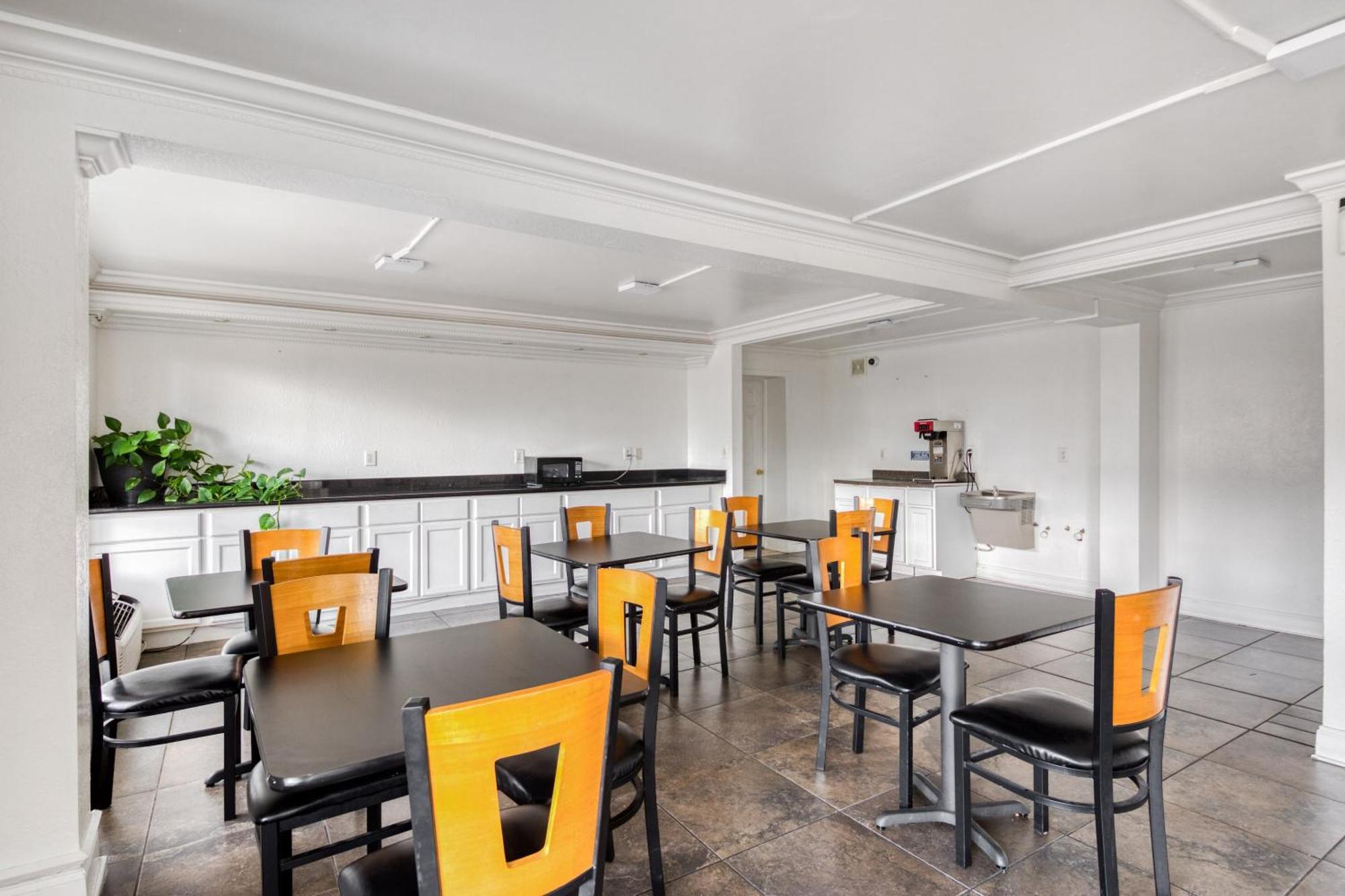 Oyo Hotel Baton Rouge East I-12 Louisiana מראה חיצוני תמונה