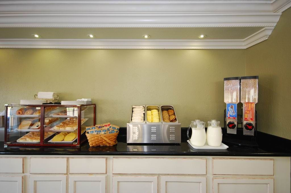 Oyo Hotel Baton Rouge East I-12 Louisiana מראה פנימי תמונה