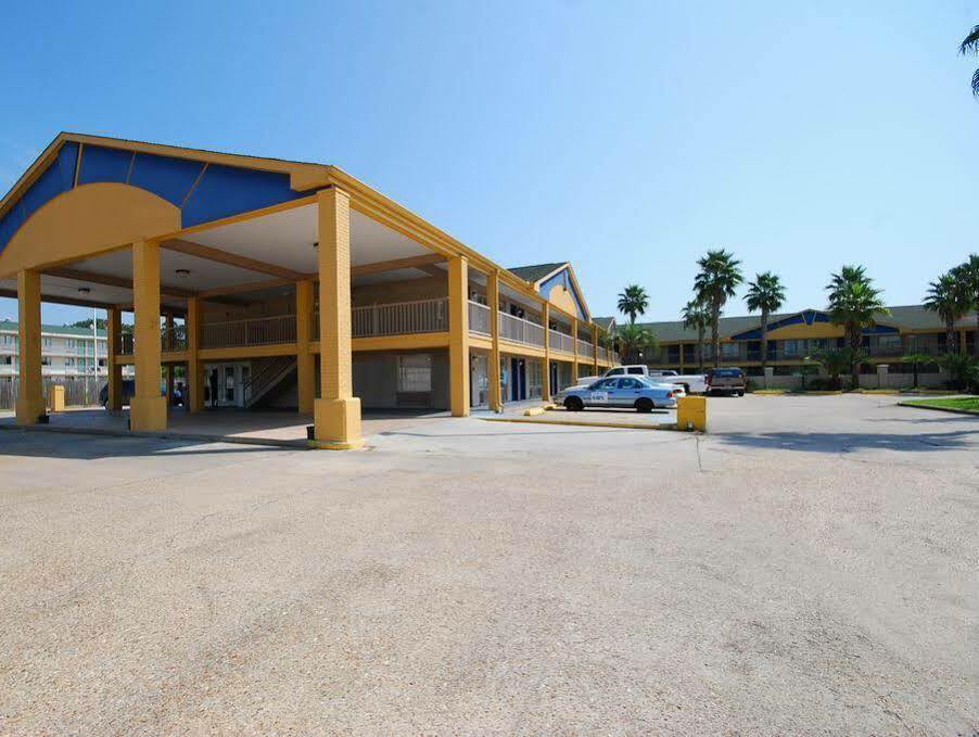 Oyo Hotel Baton Rouge East I-12 Louisiana מראה חיצוני תמונה