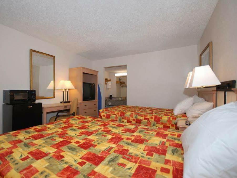 Oyo Hotel Baton Rouge East I-12 Louisiana מראה חיצוני תמונה