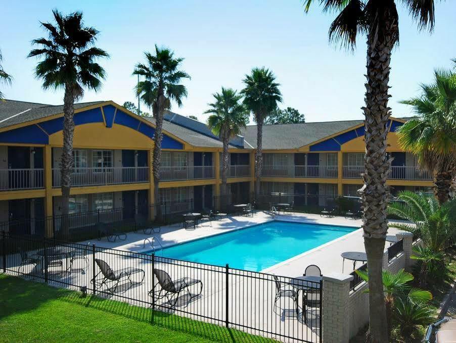 Oyo Hotel Baton Rouge East I-12 Louisiana מראה חיצוני תמונה